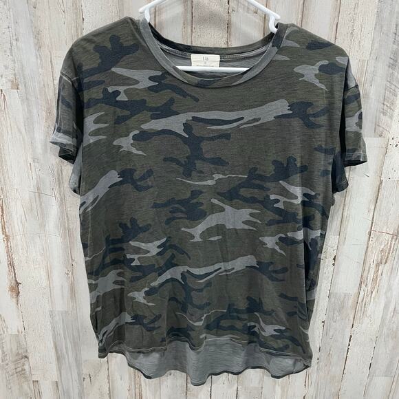 T.la Anthropologie Camo Cotton Modal Flutter Sleeve Short Sleeve Shirt Small - Picture 1 of 8
